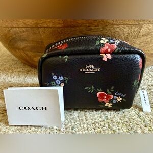 Coach mini boxy cosmetic case